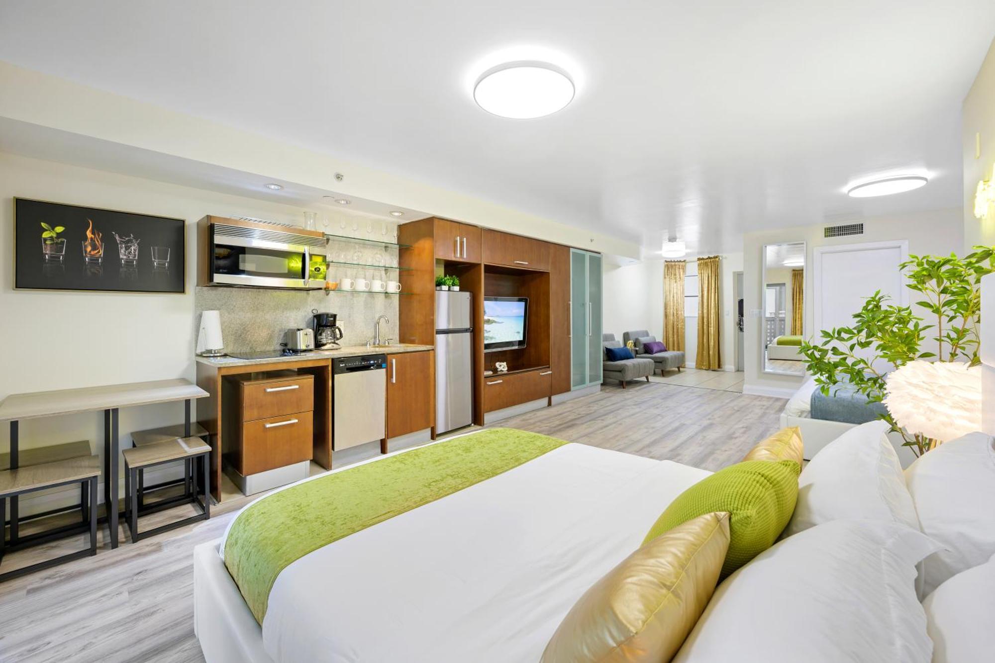 Ocean Drive Apartments With Rooftop Pool, South Beach, Miami Miami Beach Extérieur photo